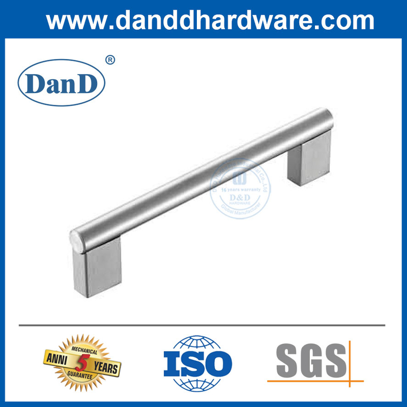 Armário de cozinha alças