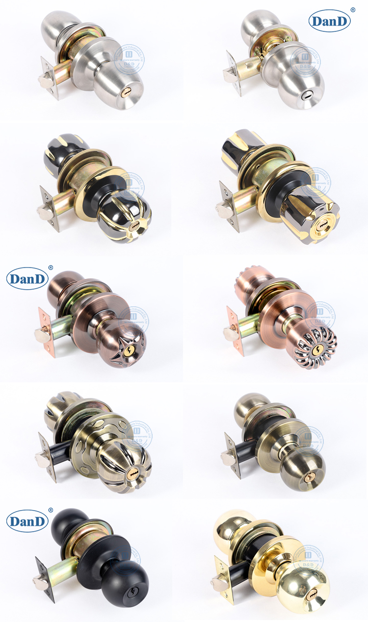 Os fechos da porta externa