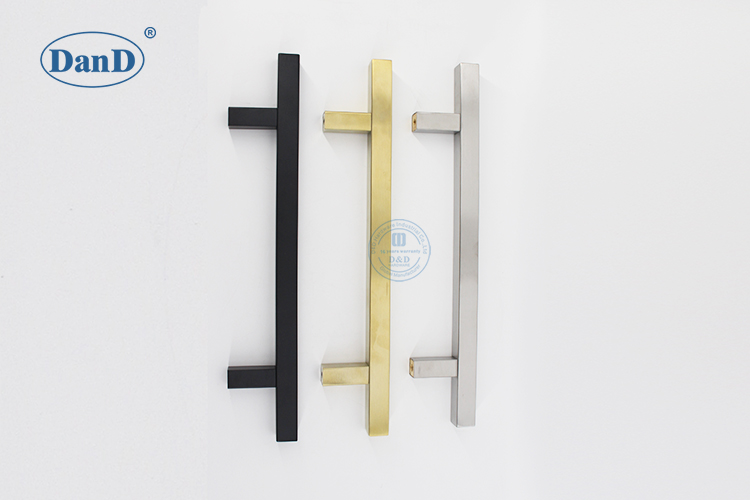 ma&ccedil;anetas de porta de madeira