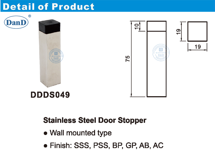 Parada da porta do banheiro